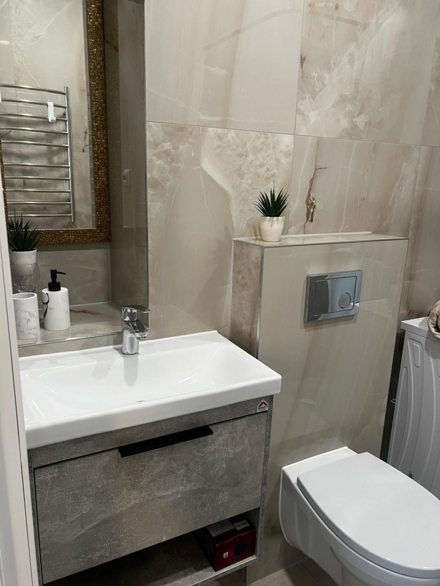 Chic Residence Apartament 1 シャウレイ エクステリア 写真