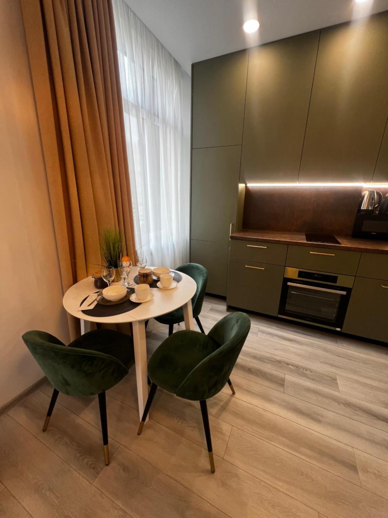 Chic Residence Apartament 1 シャウレイ エクステリア 写真